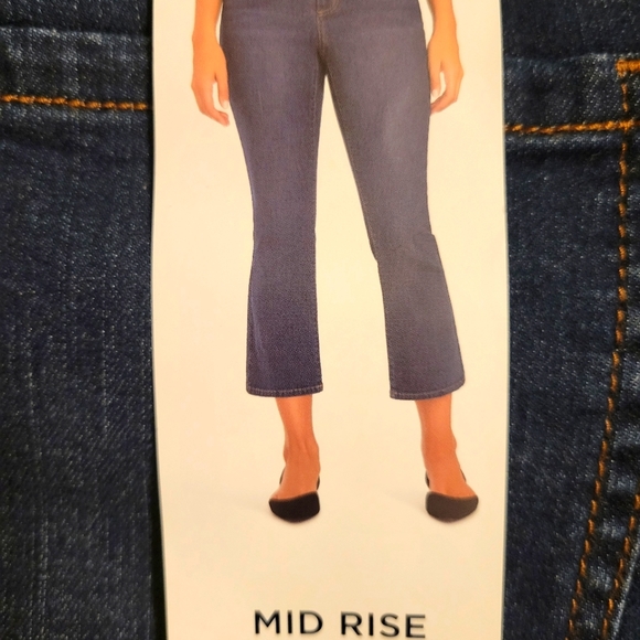 Jeans - Picture 2 of 2